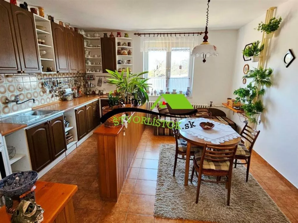 Rodinný dom na predaj 190m2, Jablonica, 154532_0