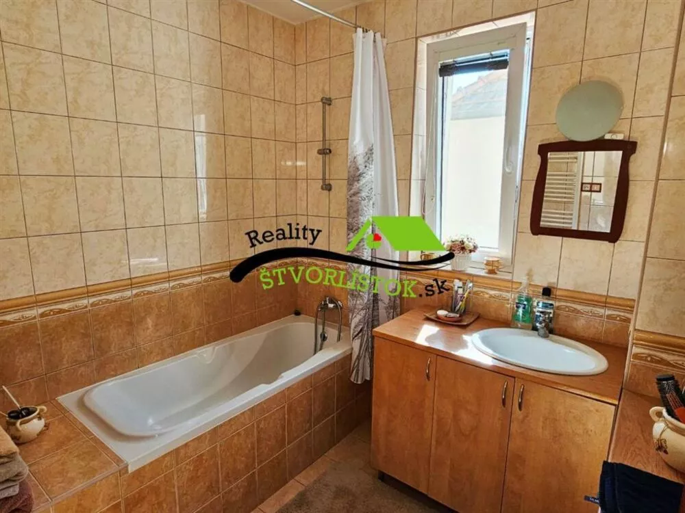 Rodinný dom na predaj 190m2, Jablonica, 154532_4