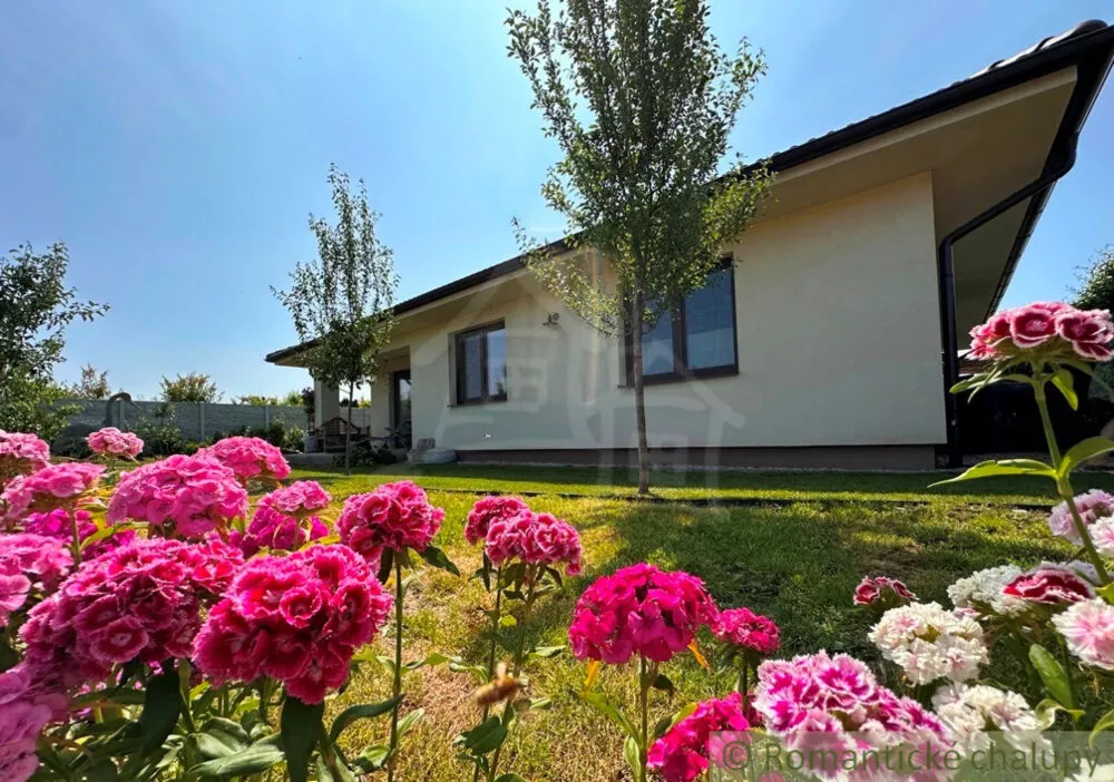 Rodinný dom na predaj 130m2, Topoľníky, 154879_0
