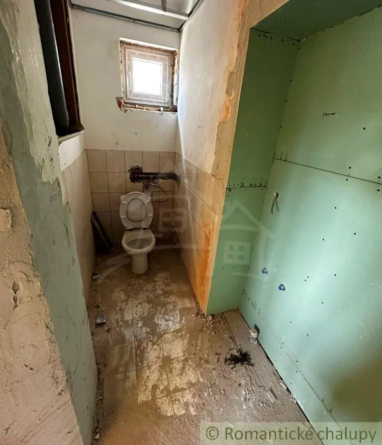 Rodinný dom na predaj 250m2, Kolárovo, 126640_7