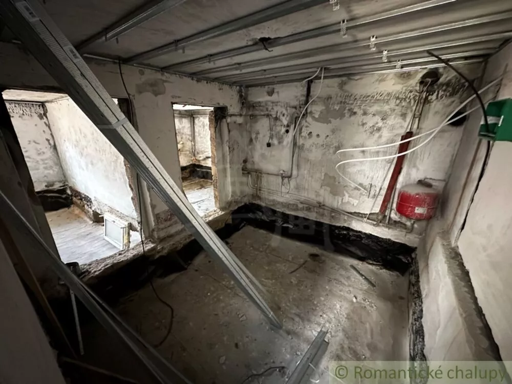 Rodinný dom na predaj 250m2, Kolárovo, 126640_22