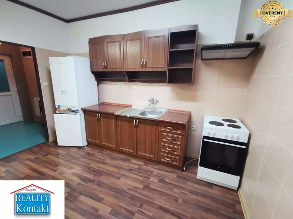 2 izbový byt na prenájom 50m2, Nové Zámky, 155605_0