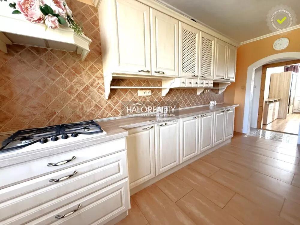 3 izbový byt na predaj 72m2, Tekovské Lužany, 155629_1