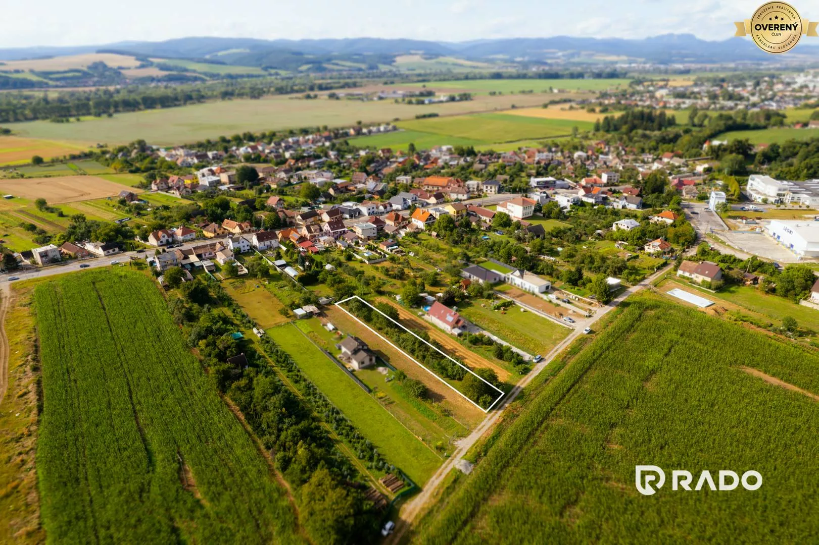 Pozemok pre rod. domy na predaj 1145m2, Trenčianska Teplá, 155668_0