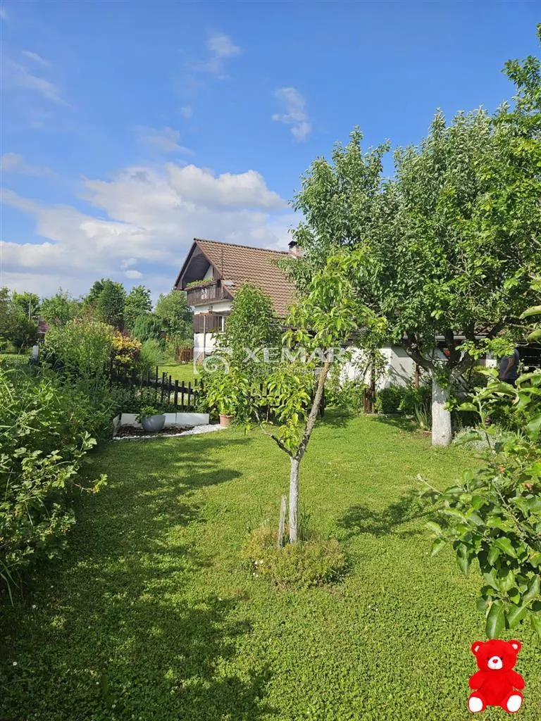 Záhradná chatka na predaj 568m2, Badín, 154802_2