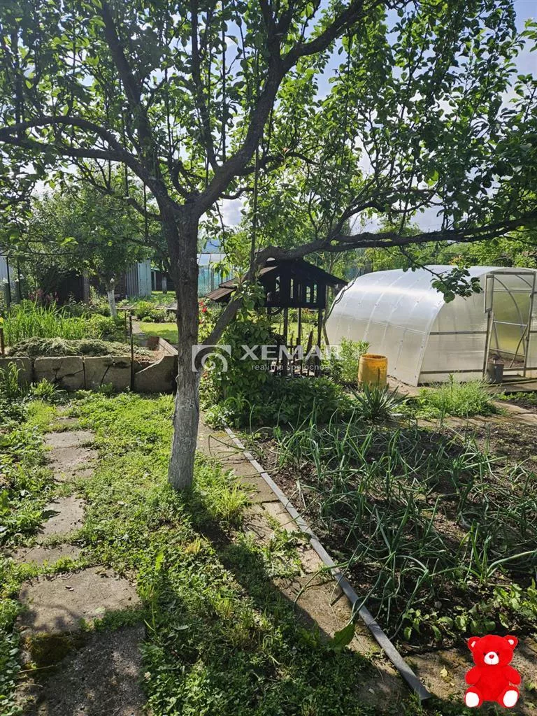 Záhradná chatka na predaj 568m2, Badín, 154802_17