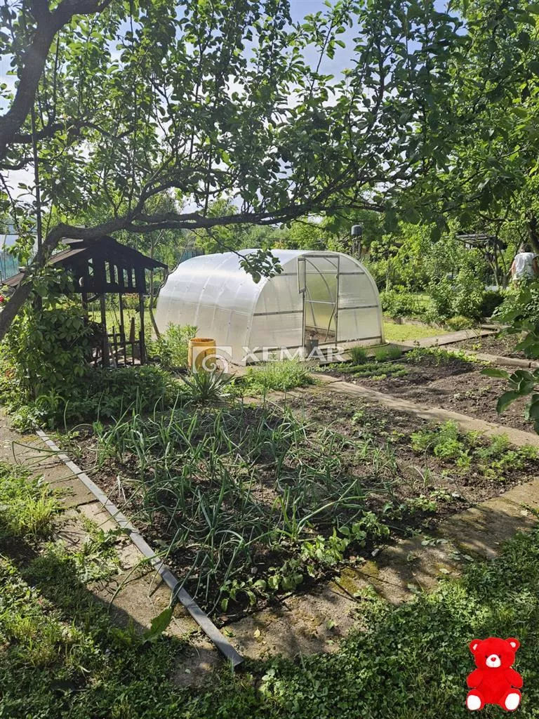 Záhradná chatka na predaj 568m2, Badín, 154802_27