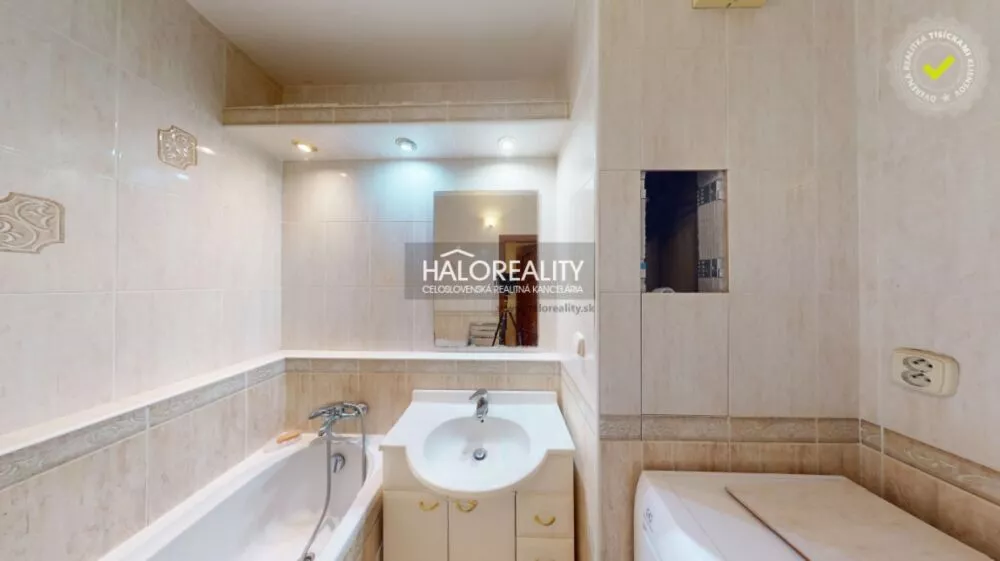 5 a viac izbový byt na predaj 96m2, Nové Mesto nad Váhom, 156296_14