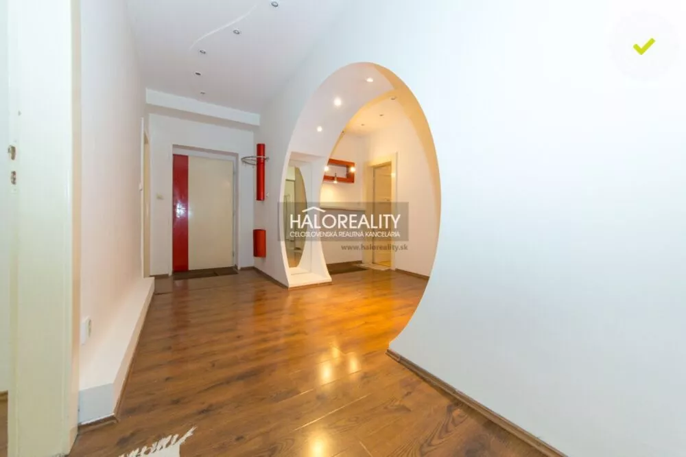 5 a viac izbový byt na predaj 150m2, Bratislava - Nové Mesto, 156598_10