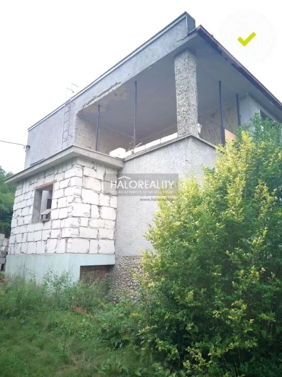 Rodinný dom na predaj 200m2, Dlžín, 156817_3