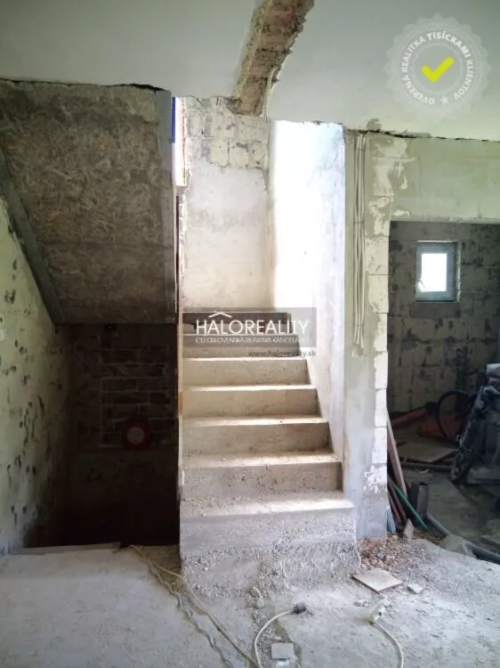 Rodinný dom na predaj 200m2, Dlžín, 156817_7