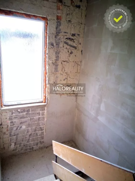 Rodinný dom na predaj 200m2, Dlžín, 156817_12