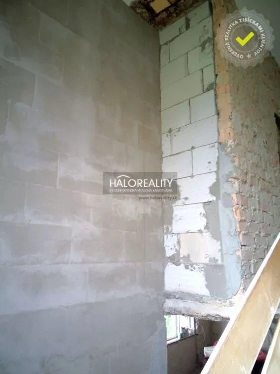 Rodinný dom na predaj 200m2, Dlžín, 156817_16