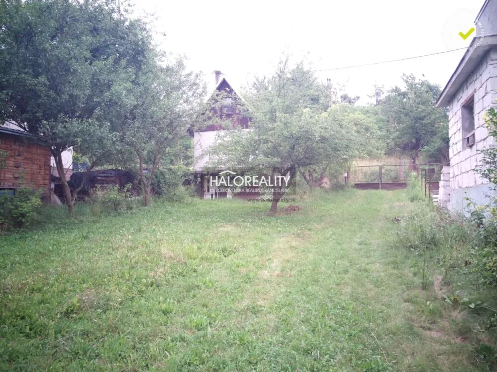 Rodinný dom na predaj 200m2, Dlžín, 156817_19