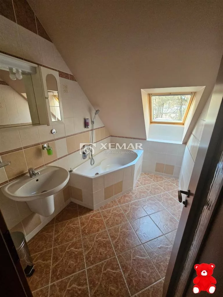 Iný objekt na bývanie na predaj 420m2, Kováčová, 149600_14