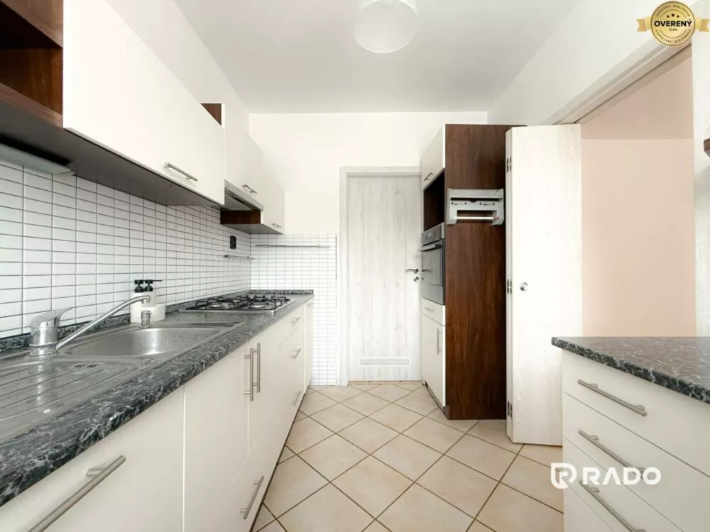 3 izbový byt na prenájom 64m2, Novomeského, Trenčín, 156973_0