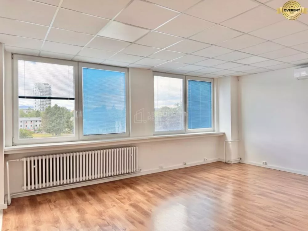 Kancelárie, admin. priestory na prenájom 23m2, Vysokoškolákov, Žilina, 156981_1