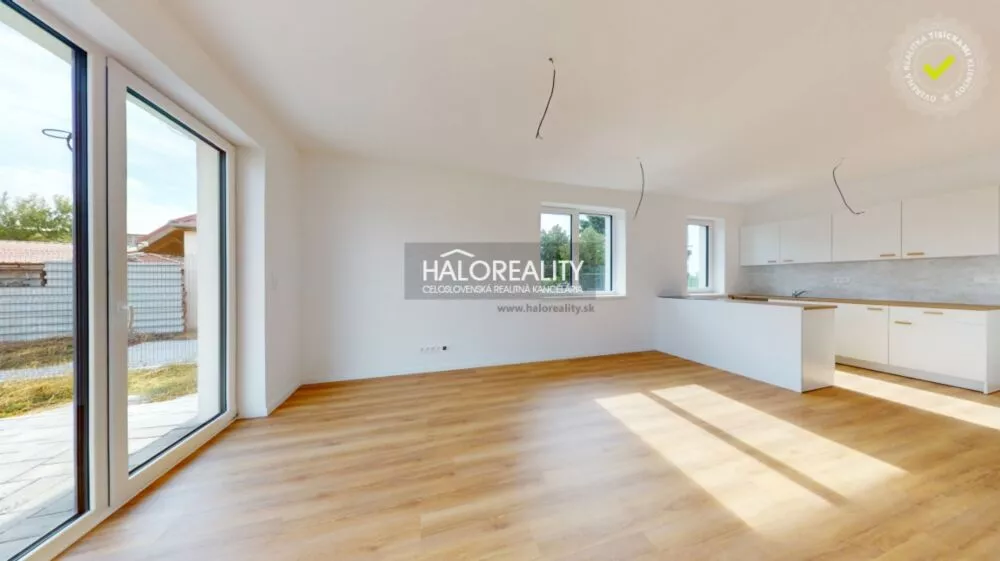 Rodinný dom na prenájom 92m2, Baka, 156998_0