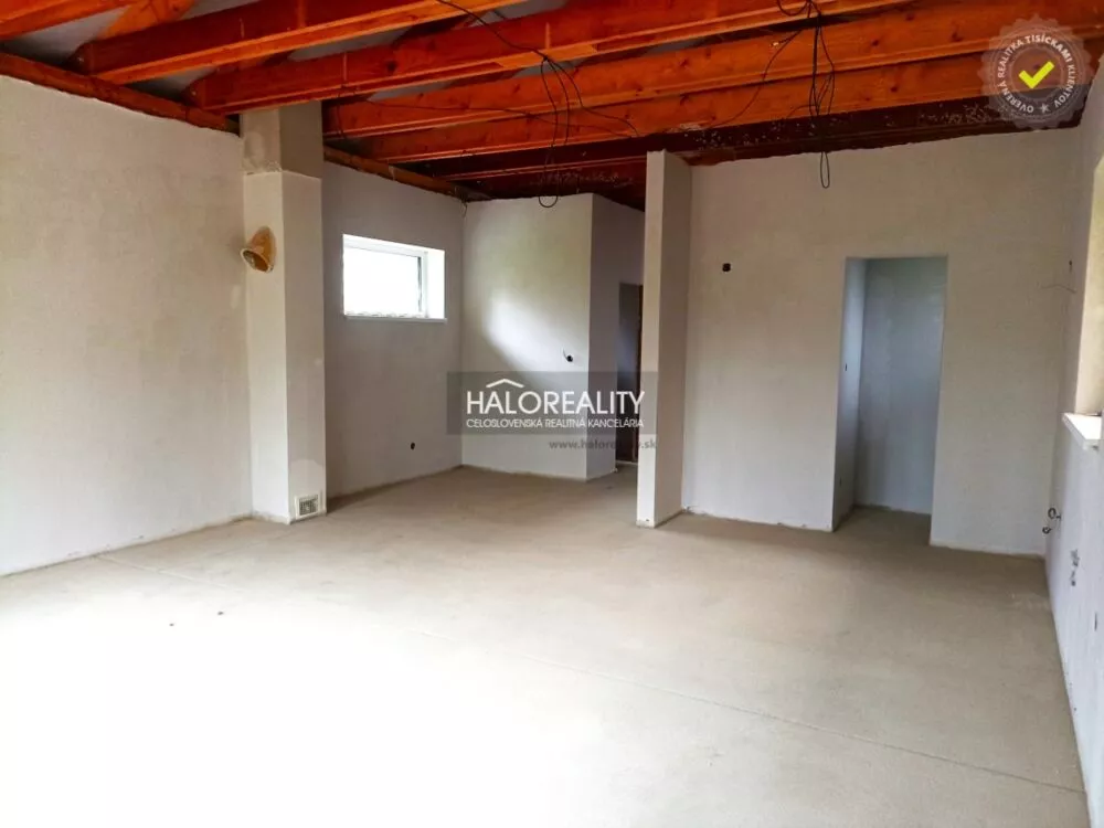 Rodinný dom na predaj 805m2, Horné Dubové, 150380_8