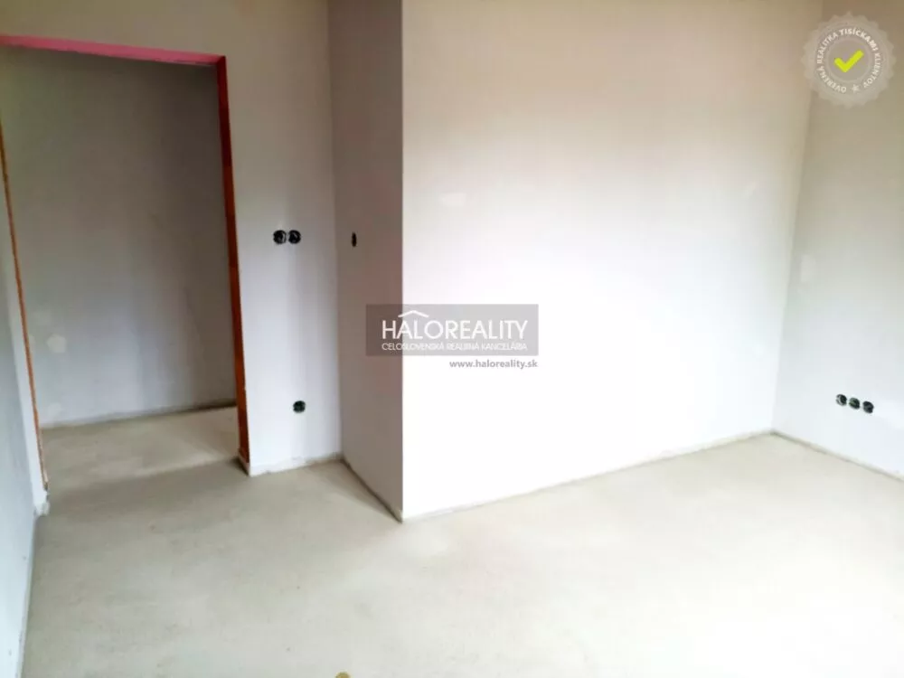 Rodinný dom na predaj 805m2, Horné Dubové, 150380_10