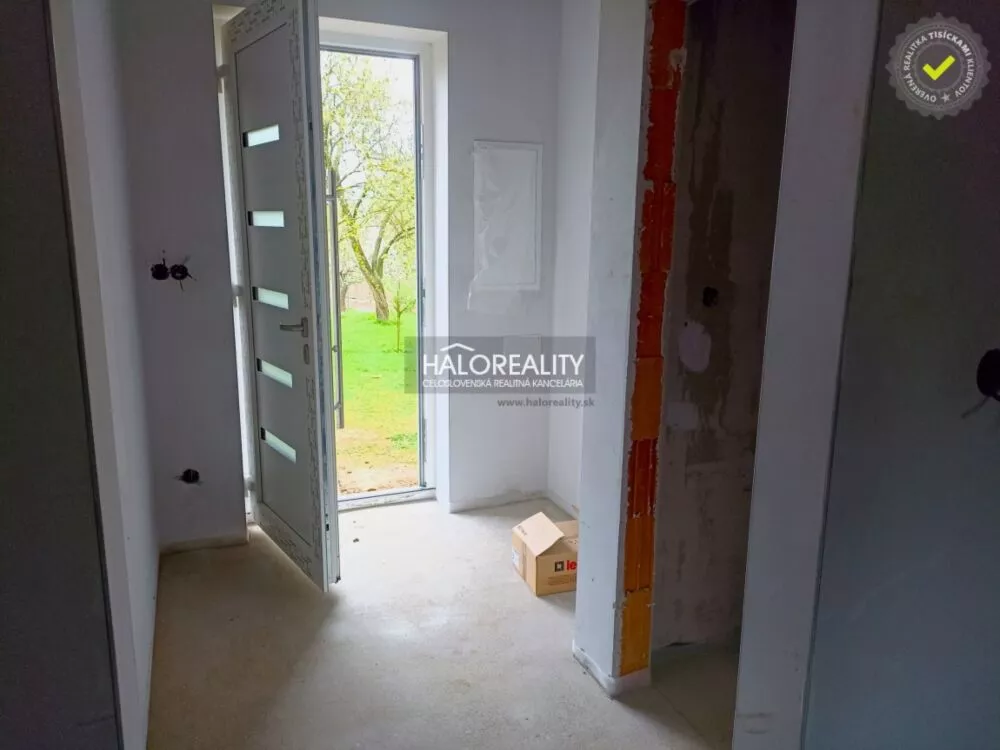 Rodinný dom na predaj 805m2, Horné Dubové, 150380_11