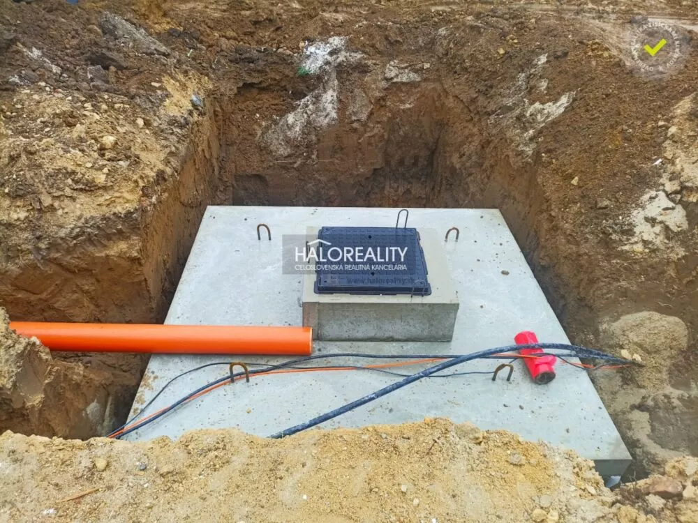 Rodinný dom na predaj 805m2, Horné Dubové, 150380_12