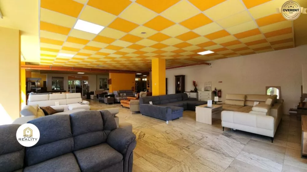 Obchodné priestory na predaj 1600m2, Humenné, 156017_8
