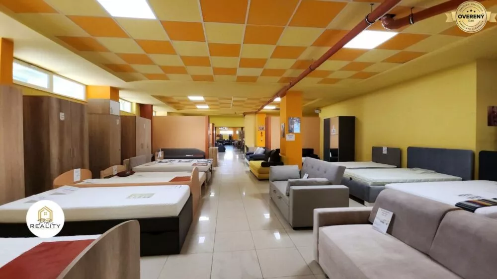 Obchodné priestory na predaj 1600m2, Humenné, 156017_9