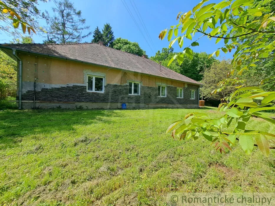 Rodinný dom na predaj 240m2, Jelenec, 148563_7