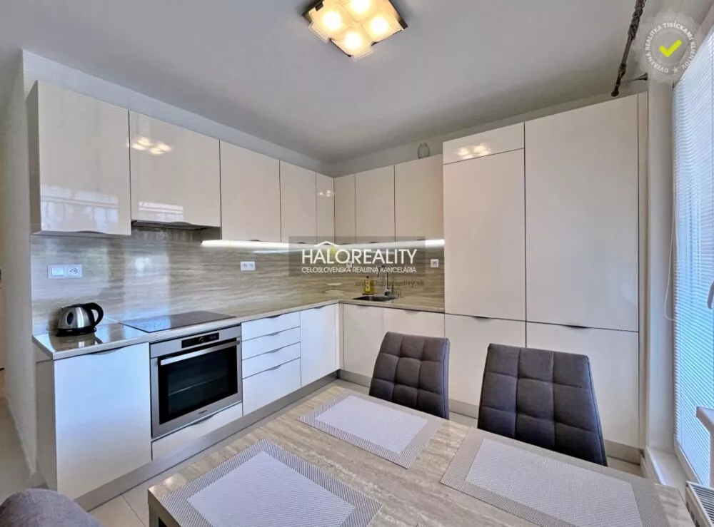 3 izbový byt na prenájom 64m2, Levice, 157703_0