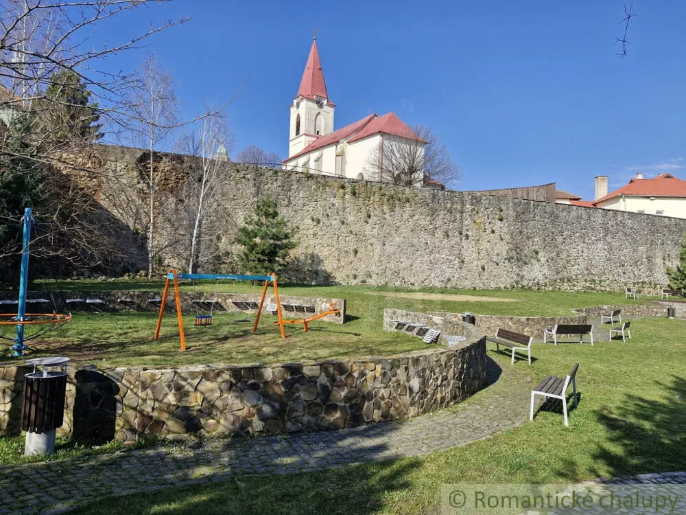 Rodinný dom na predaj 20m2, Pukanec, 140045_17