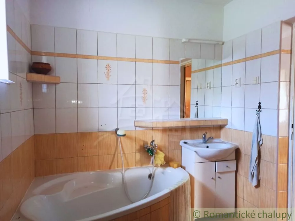 Rodinný dom na predaj 230m2, Zboj, 137396_19