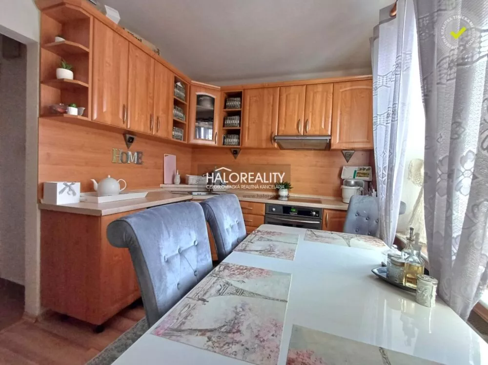 2 izbový byt na predaj 49m2, Handlová, 157942_1