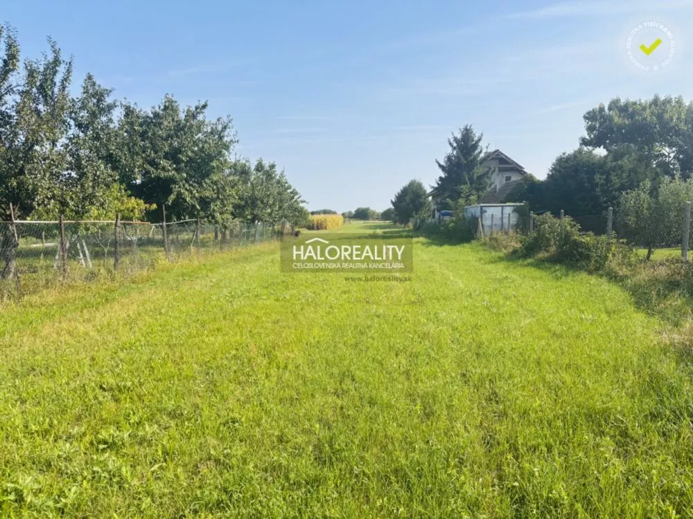 Pozemok pre rod. domy na predaj 1995m2, Galanta, 157966_0