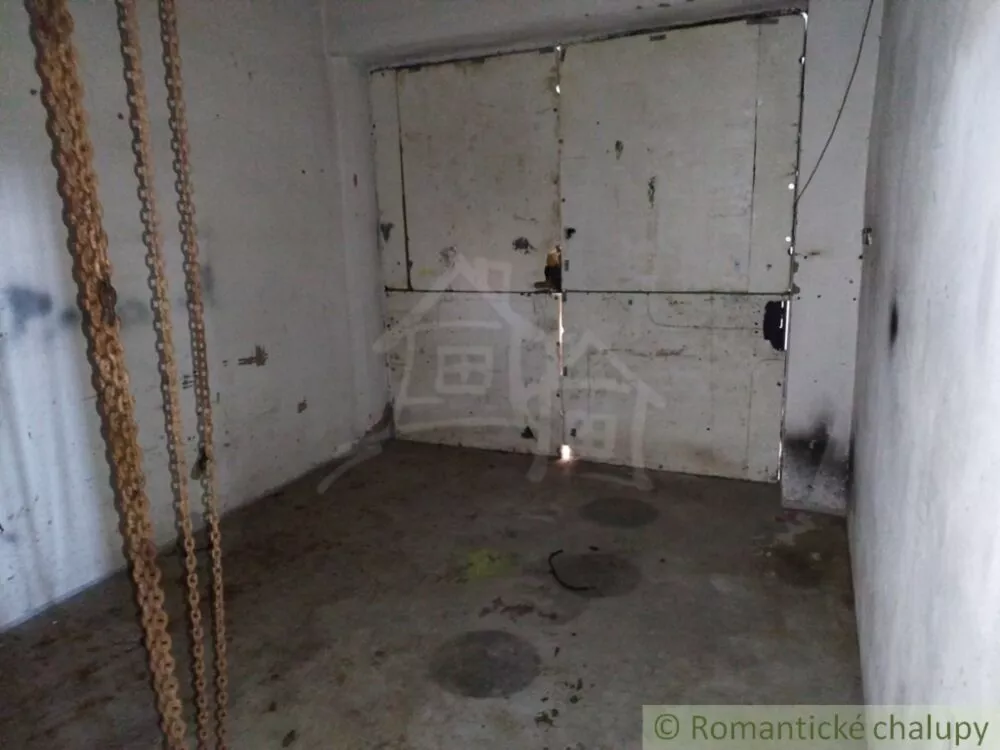 Objekt pre obchod na predaj 257m2, Šahy, 125737_18