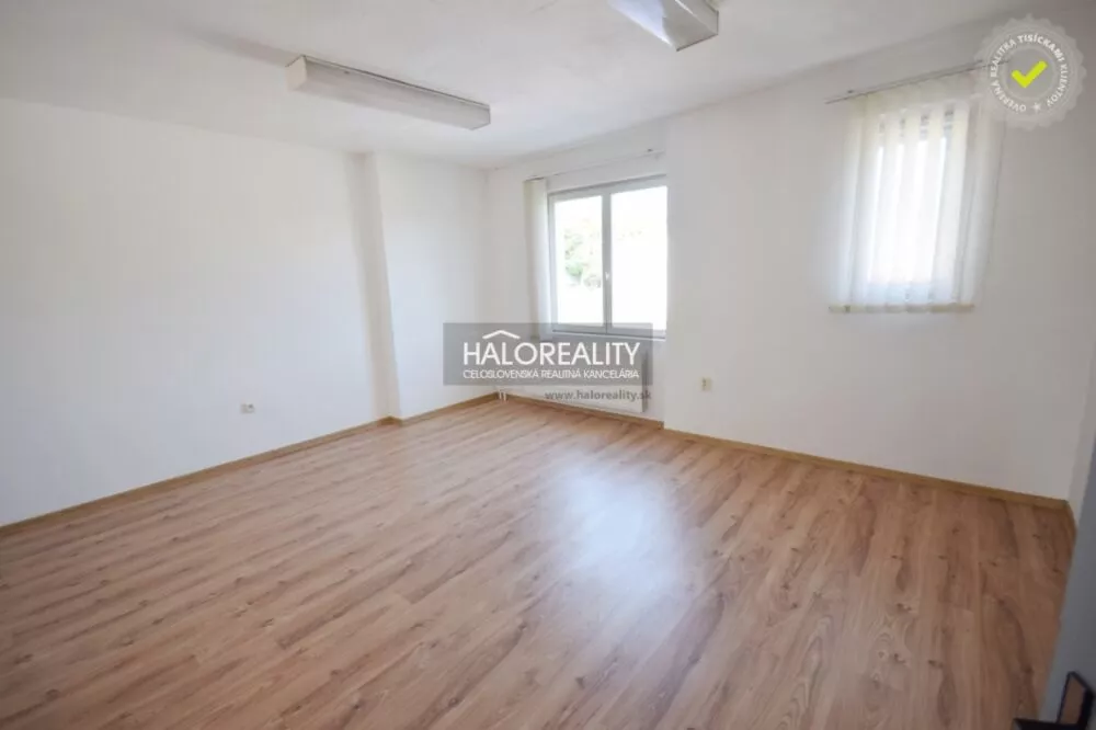 Výrobné priestory na predaj 5270m2, Partizánske, 158035_1