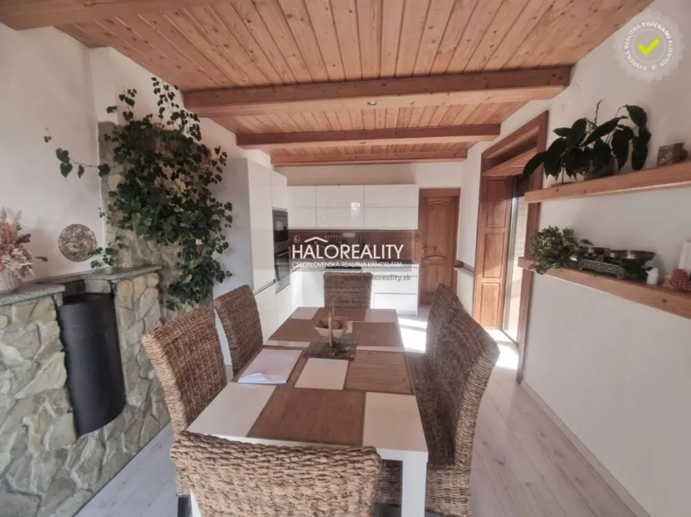 Rodinný dom na predaj 189m2, Prievidza, 158063_0