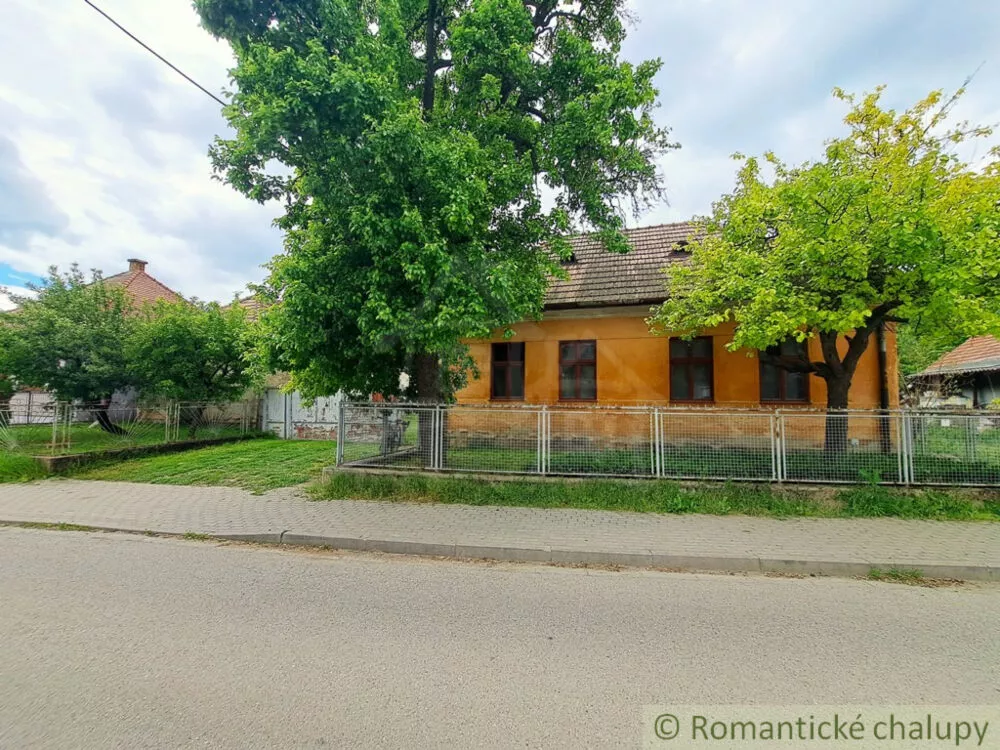 Rodinný dom na predaj 180m2, Šurianky, 154110_1