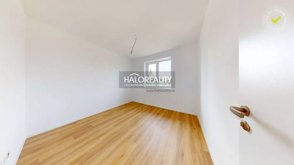 Rodinný dom na prenájom 92m2, Baka, 156998_14