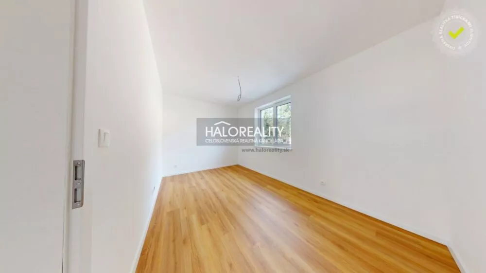 Rodinný dom na prenájom 92m2, Baka, 156998_16