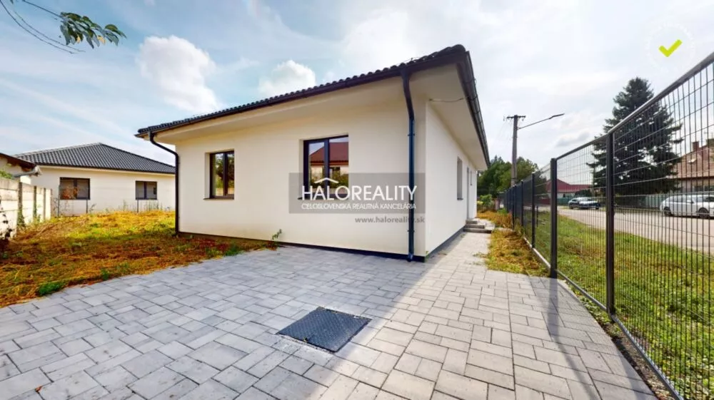 Rodinný dom na prenájom 92m2, Baka, 156998_18