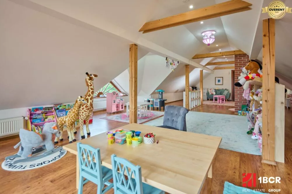 Rodinná vila na predaj 424m2, Parková, Hviezdoslavov, 158446_8