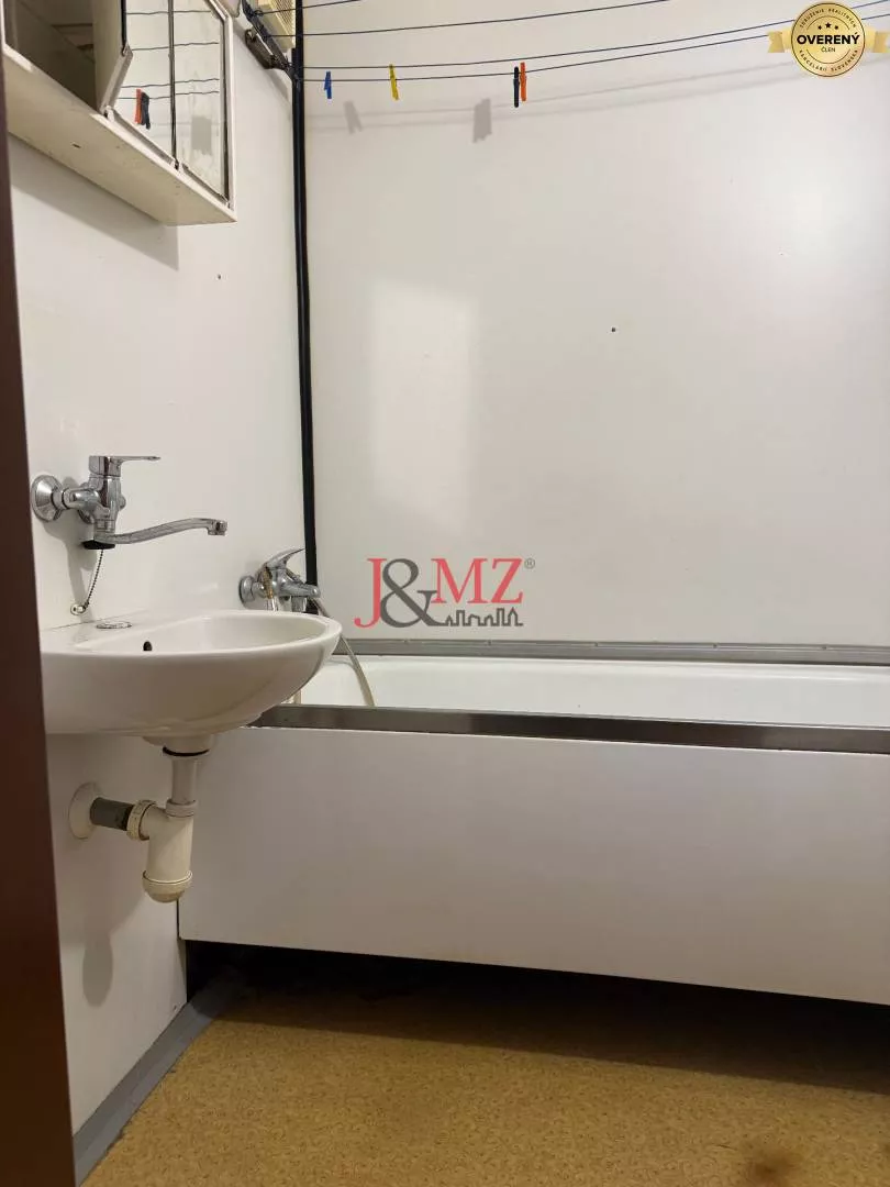 2 izbový byt na predaj 66m2, Pukanec, 158453_2