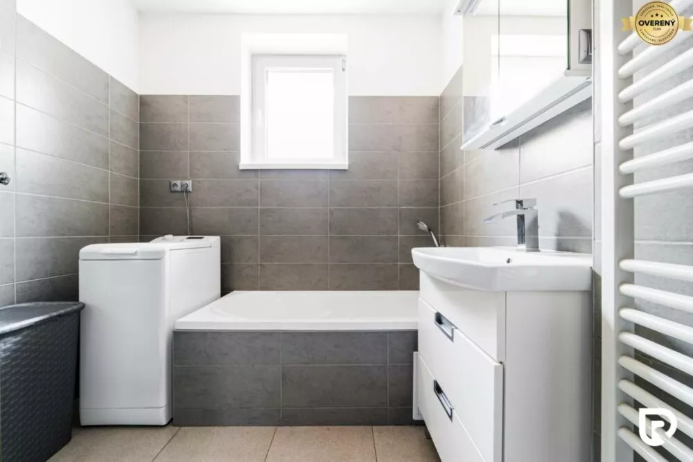 Rodinný dom na predaj 274m2, Ilava, 158485_10