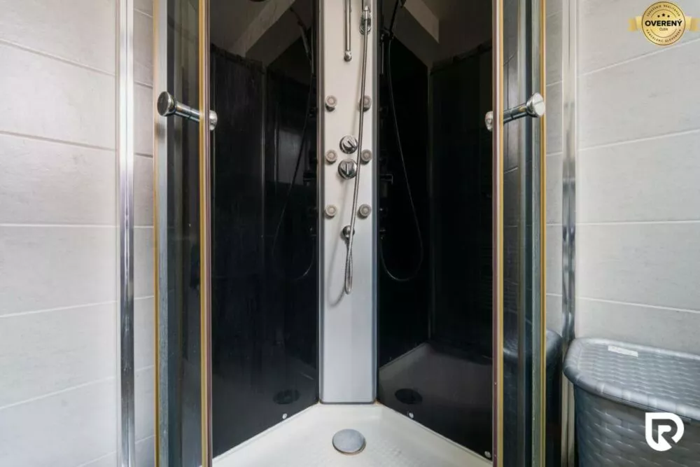 Rodinný dom na predaj 274m2, Ilava, 158485_11