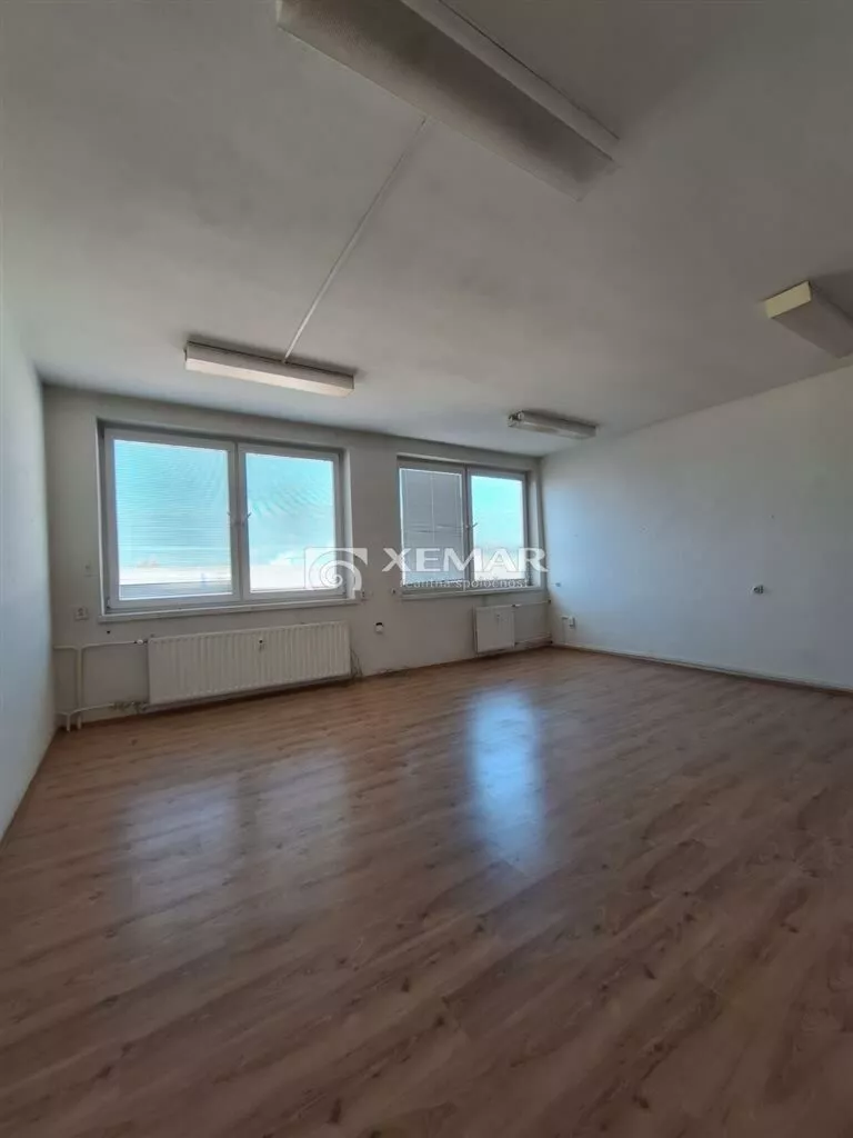 Priemyselná zóna na prenájom 17000m2, Sučianska, Martin, 127937_10