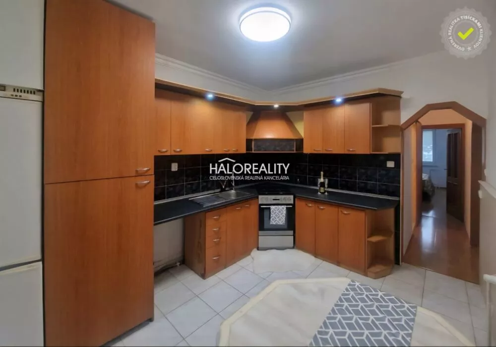 3 izbový byt na predaj 70m2, Prievidza, 158598_1