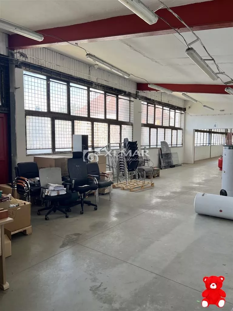 Priemyselná zóna na prenájom 299m2, Banská Bystrica, 158194_6