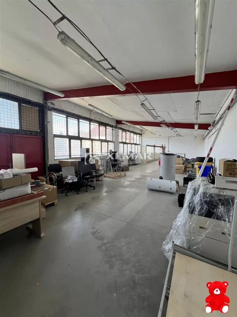Priemyselná zóna na prenájom 299m2, Banská Bystrica, 158194_7