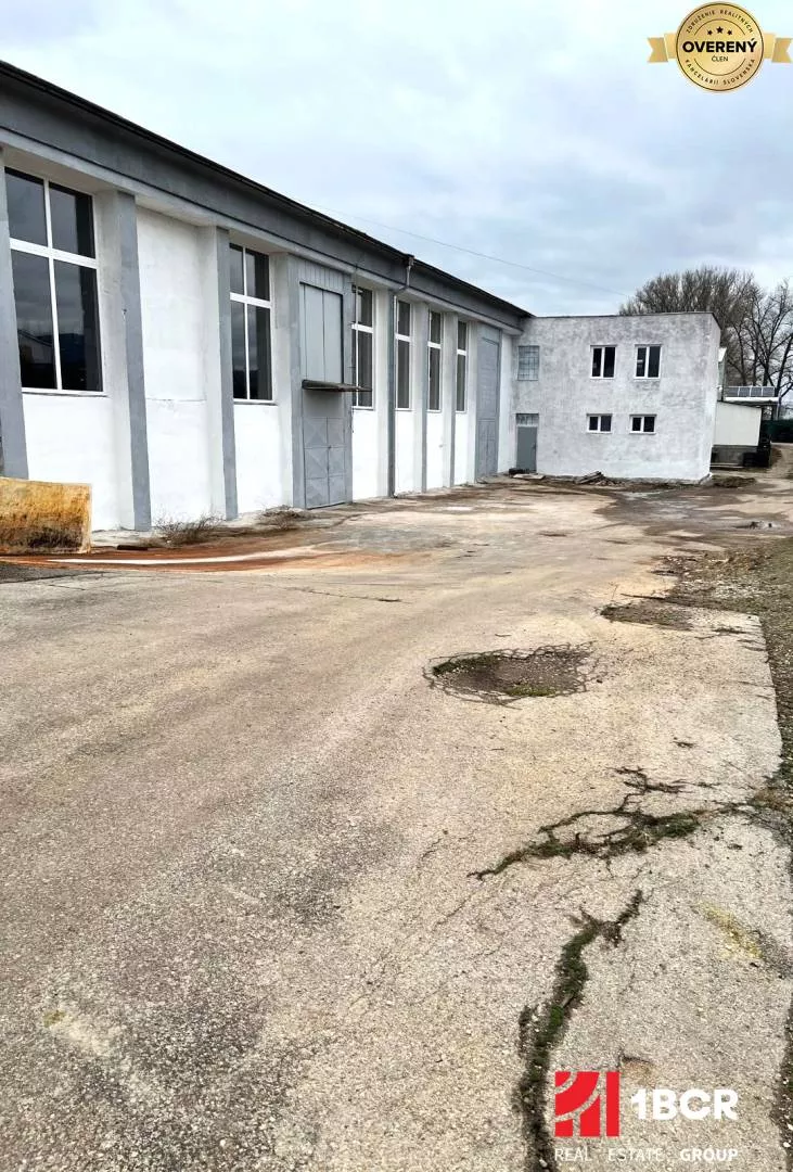 Skladové priestory na predaj 984m2, Na Hlinách, Nová Dubnica, 158675_1